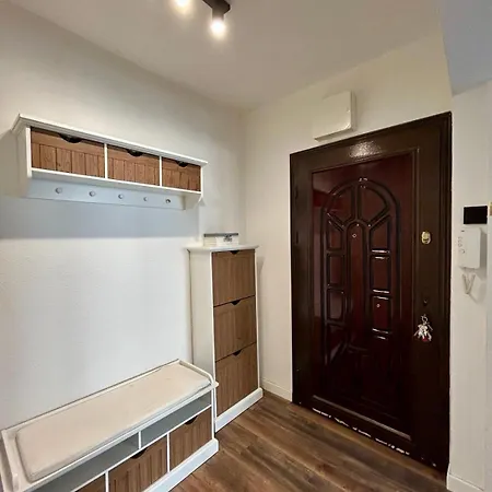 Modern & Stylish In Old Town *
